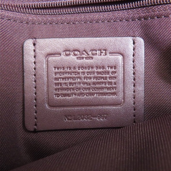 Coach 997 Logo Small/Mini Backpack/Daypack Black
Leather-EUC-Dust Bag Included - Picture 4 of 6